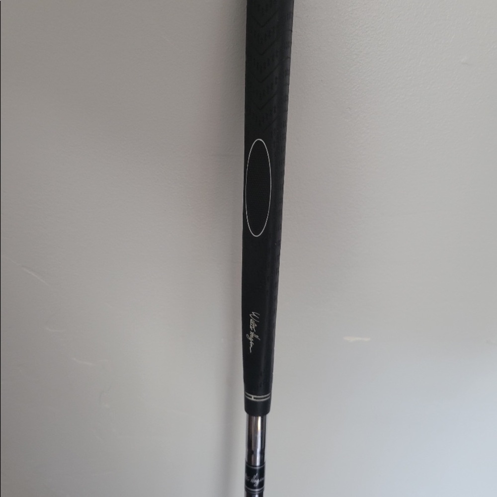 Putter golf club